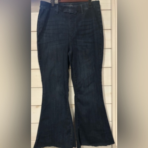Judy Blue Pull On Super Flare Jean Dark Wash size 13/31 Great condition ! - Picture 14 of 16